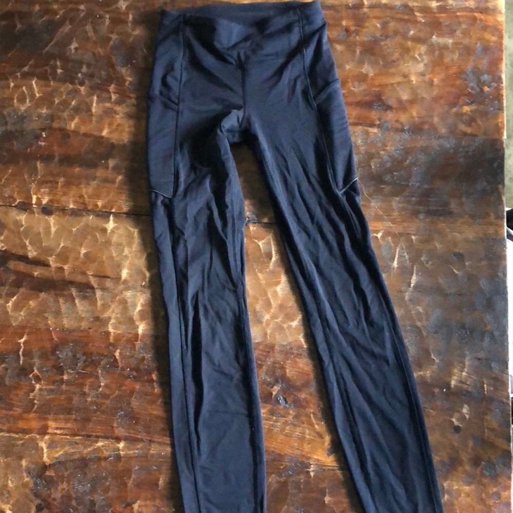 Lululemon leggings size 2